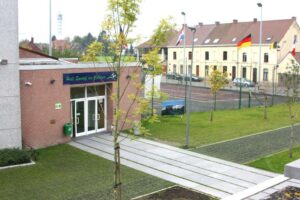 Hall sportif de Frasnes : la Commune dénonce le retard du financement pour la reconstruction des annexes